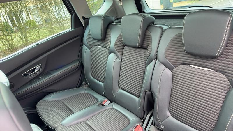 Renault Scénic 1.7 dCi 120 Edc6 Business Intens