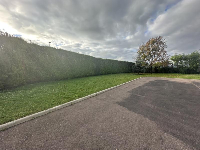 Maison - 450 m² - 15 pièces