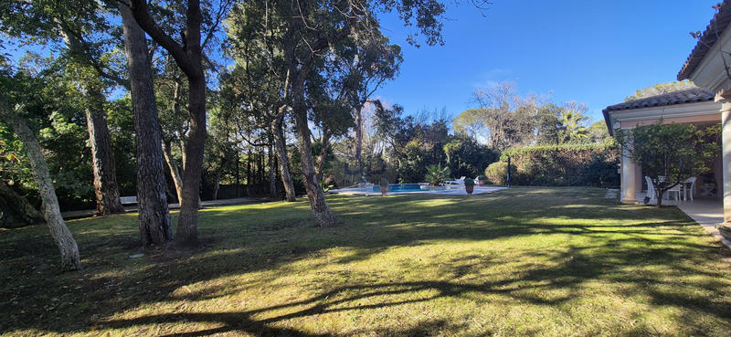 Villa - 230 m² - 7 pièces