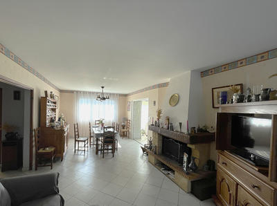 Maison - 178 m² - 7 pièces