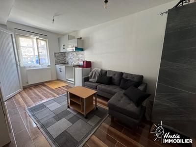 Studio - 14 m² - 1 pièce