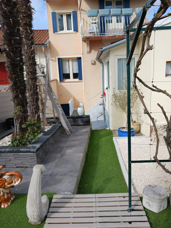 Maison de village - 140 m² - 6 pièces