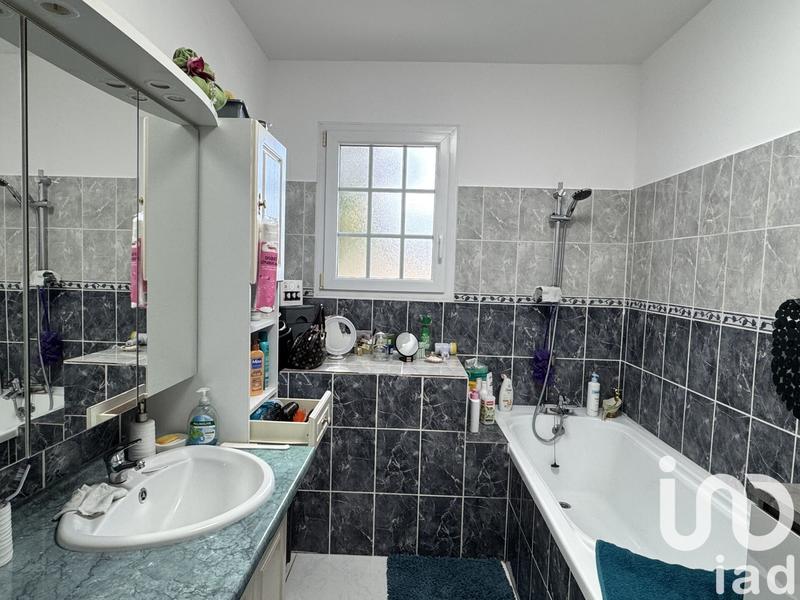 Maison - 144 m² - 6 pièces