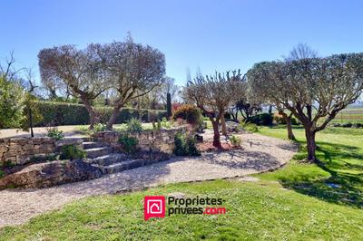 Villa - 203 m² - 6 pièces