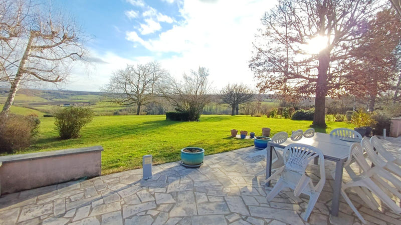 Maison - 144 m² - 5 pièces