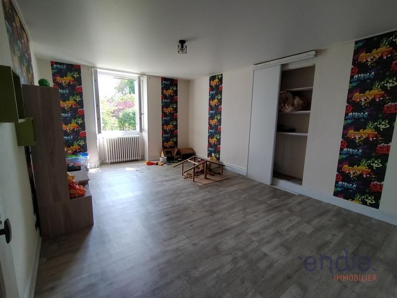 Maison - 145 m² - 7 pièces