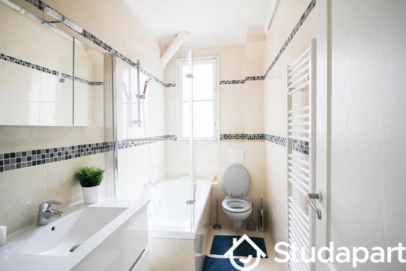 Chambre - 14 m² - 1 pièce