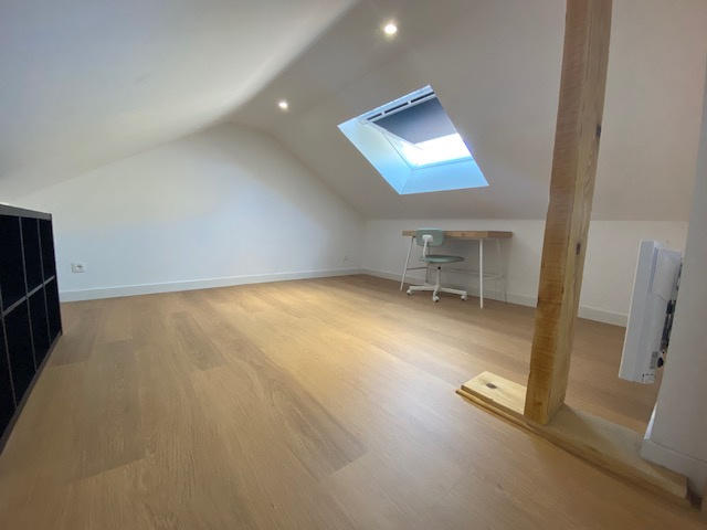 Maison - 140 m² - 7 pièces