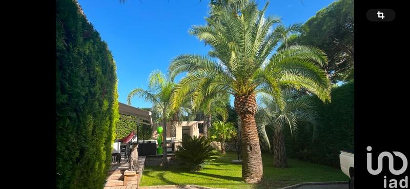 Maison - 230 m² - 6 pièces