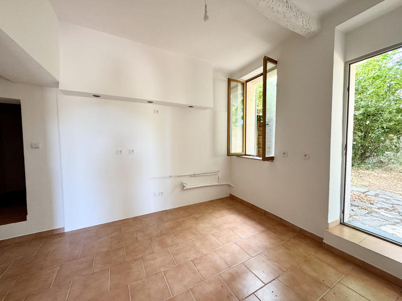 Villa - 90 m² - 4 pièces