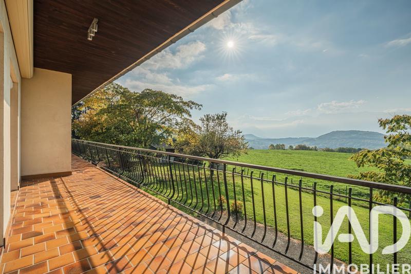 Maison - 179 m² - 6 pièces