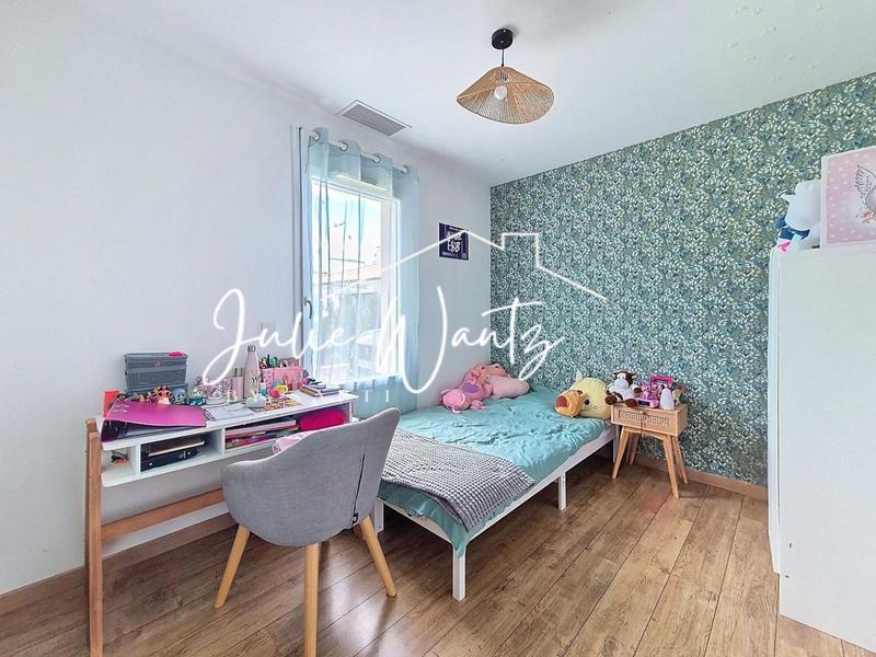 Maison - 127 m² - 6 pièces