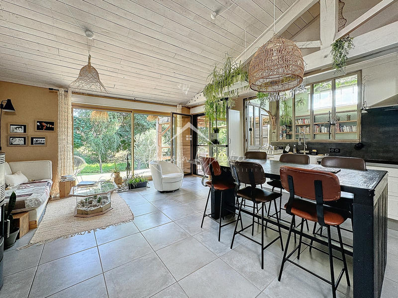 Maison - 115 m² - 5 pièces