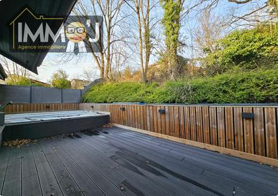 Maison - 196 m² - 8 pièces