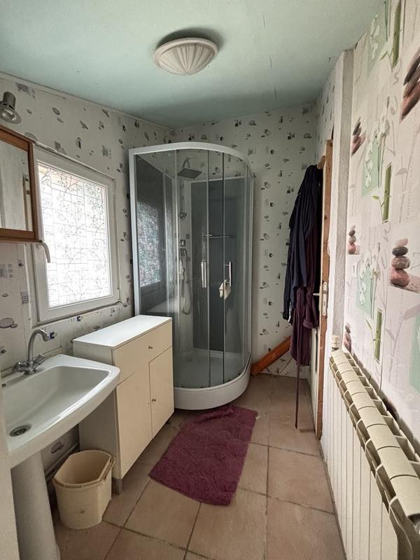 Maison - 90 m² - 3 pièces