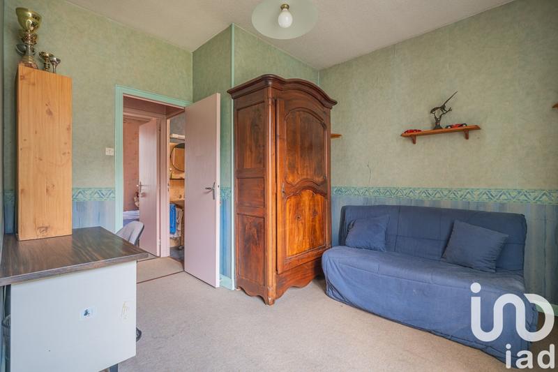 Maison - 214 m² - 6 pièces