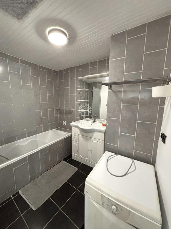 Appartement - 76 m² - 4 pièces