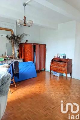 Maison - 187 m² - 6 pièces