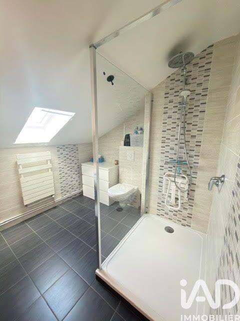 Maison - 94 m² - 4 pièces