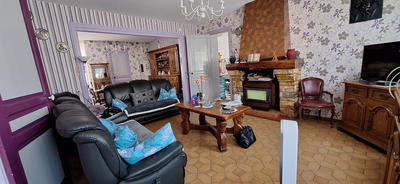 Maison - 174 m² - 9 pièces