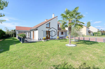 Maison - 160 m² - 6 pièces