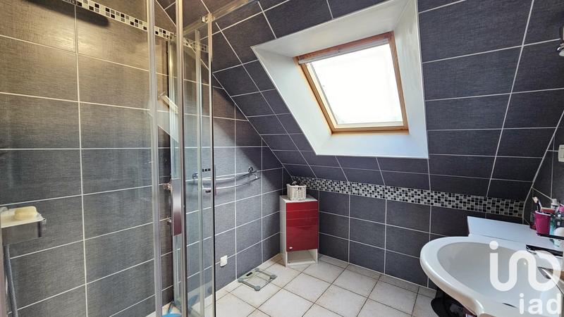 Maison - 138 m² - 5 pièces