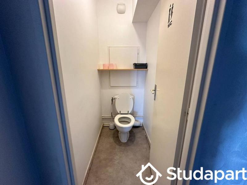 Chambre - 15 m² - 1 pièce