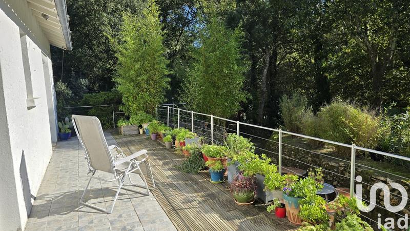 Maison - 166 m² - 8 pièces