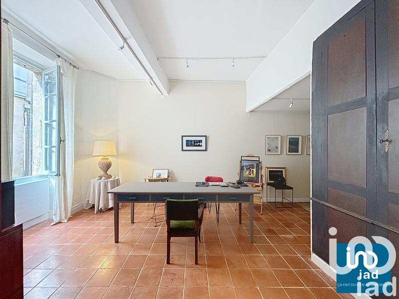 Maison - 180 m² - 5 pièces