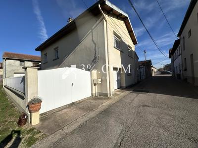Maison - 92 m² - 5 pièces