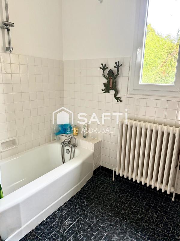 Maison - 150 m² - 4 pièces