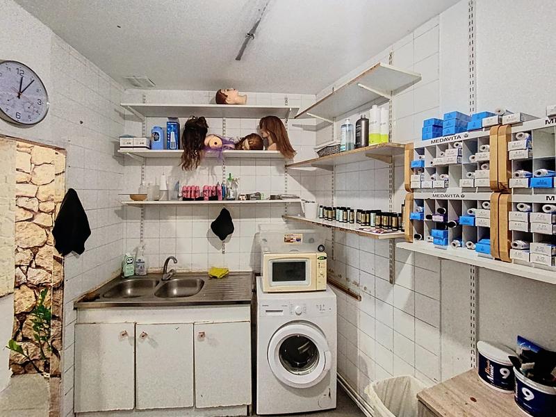 Local commercial - 82 m² - 3 pièces