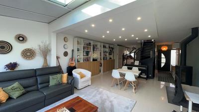 Pavillon - 100 m² - 5 pièces