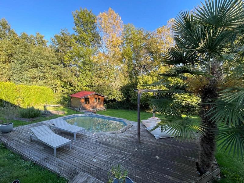 Maison - 197 m² - 6 pièces