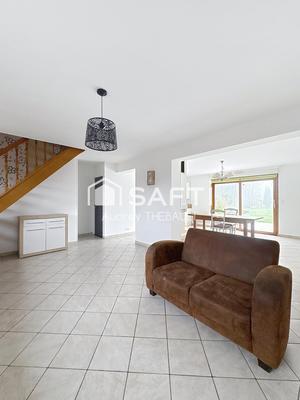 Maison - 134 m² - 6 pièces