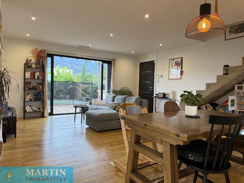 Villa - 115 m² - 4 pièces