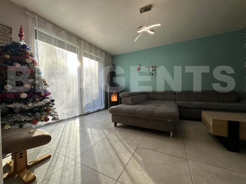 Maison - 100 m² - 5 pièces