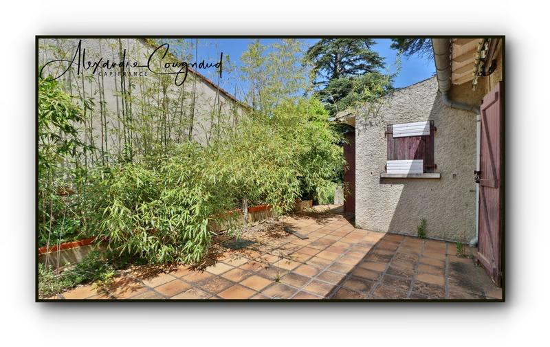 Maison de village - 150 m² - 6 pièces