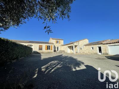 Maison - 265 m² - 10 pièces