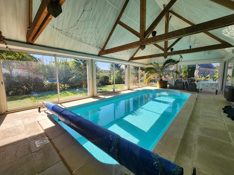 Maison - 246 m² - 7 pièces