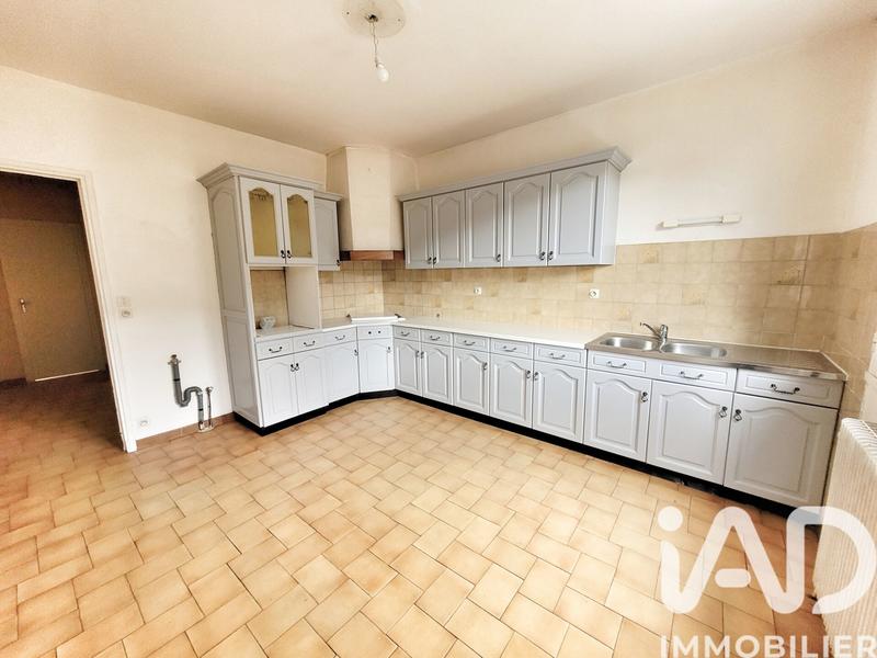 Maison - 141 m² - 7 pièces