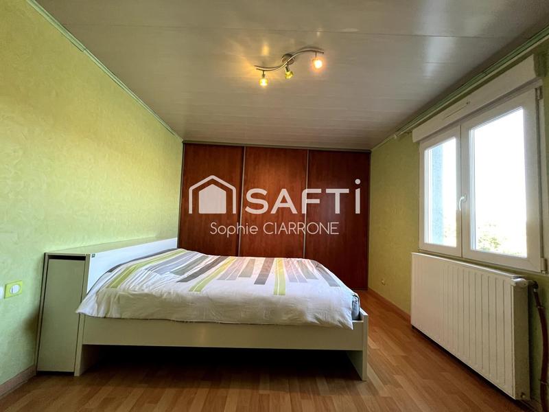 Maison - 240 m² - 7 pièces