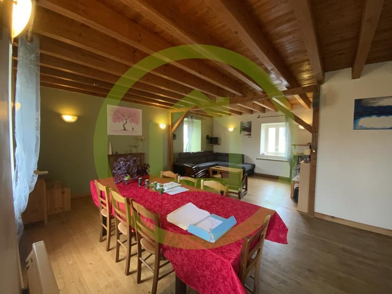 Maison - 174 m² - 5 pièces