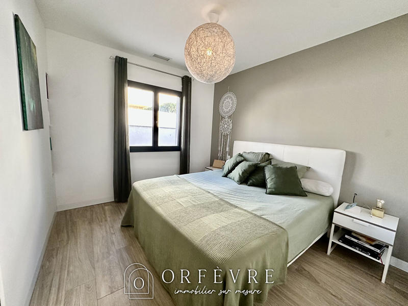 Maison - 180 m² - 6 pièces