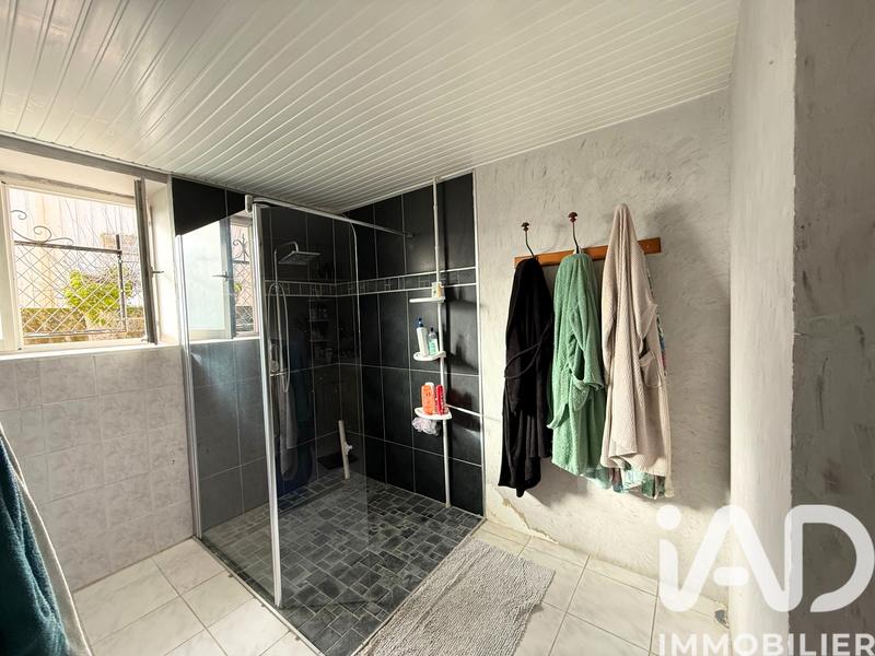 Maison - 245 m² - 7 pièces