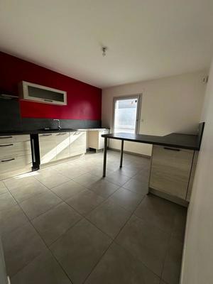 Appartement - 85 m² - 4 pièces