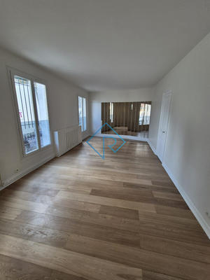 Maison - 158 m² - 5 pièces