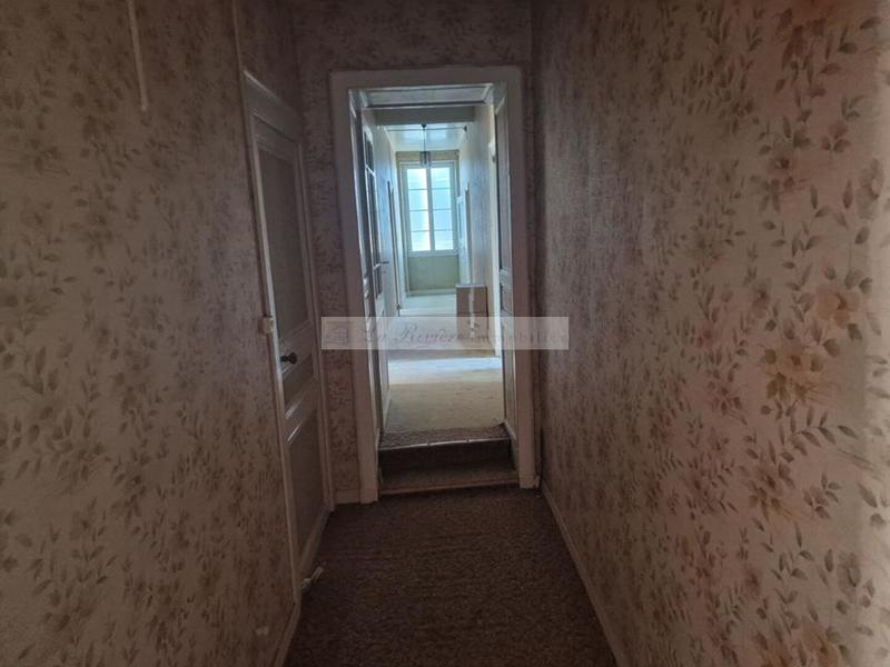 Maison - 200 m² - 9 pièces