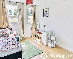 Chambre - 11 m² - 1 pièce