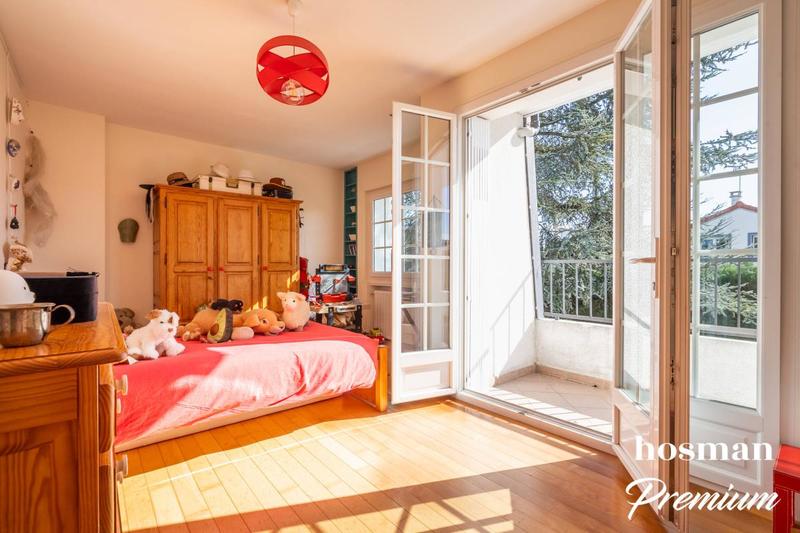 Maison - 184 m² - 6 pièces